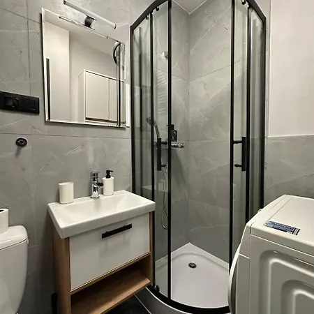 Obok Metra! Apartmenty Natural