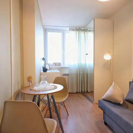 Obok Metra! Apartmenty Natural