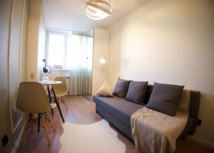 Obok Metra! Apartmenty Natural Varsavia