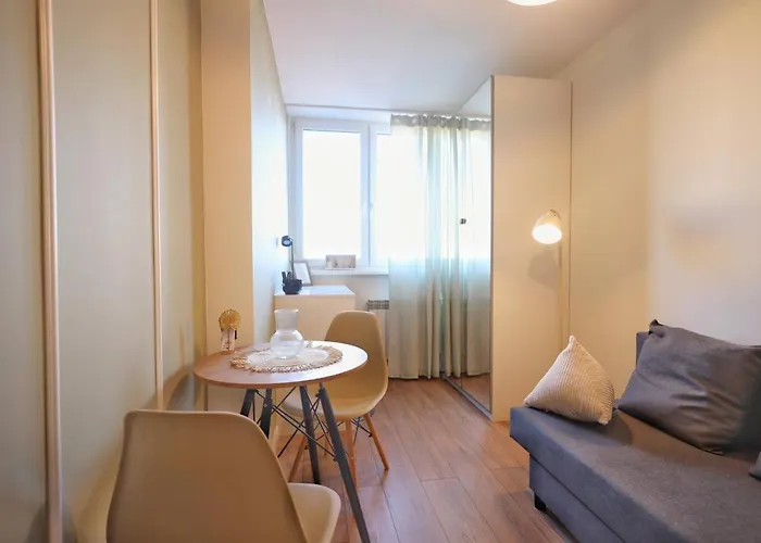 Obok Metra! Apartmenty Natural